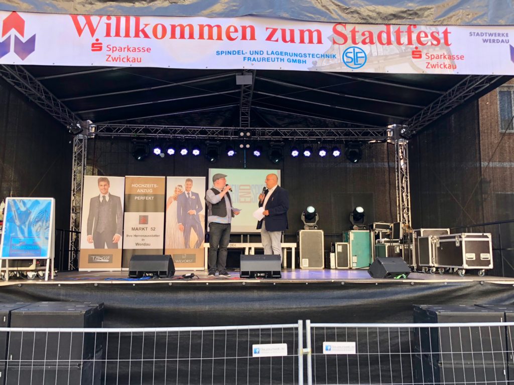 Stadtfest Werdau, Carsten Riedel und Nico Kutschenreuter bei der Moderation