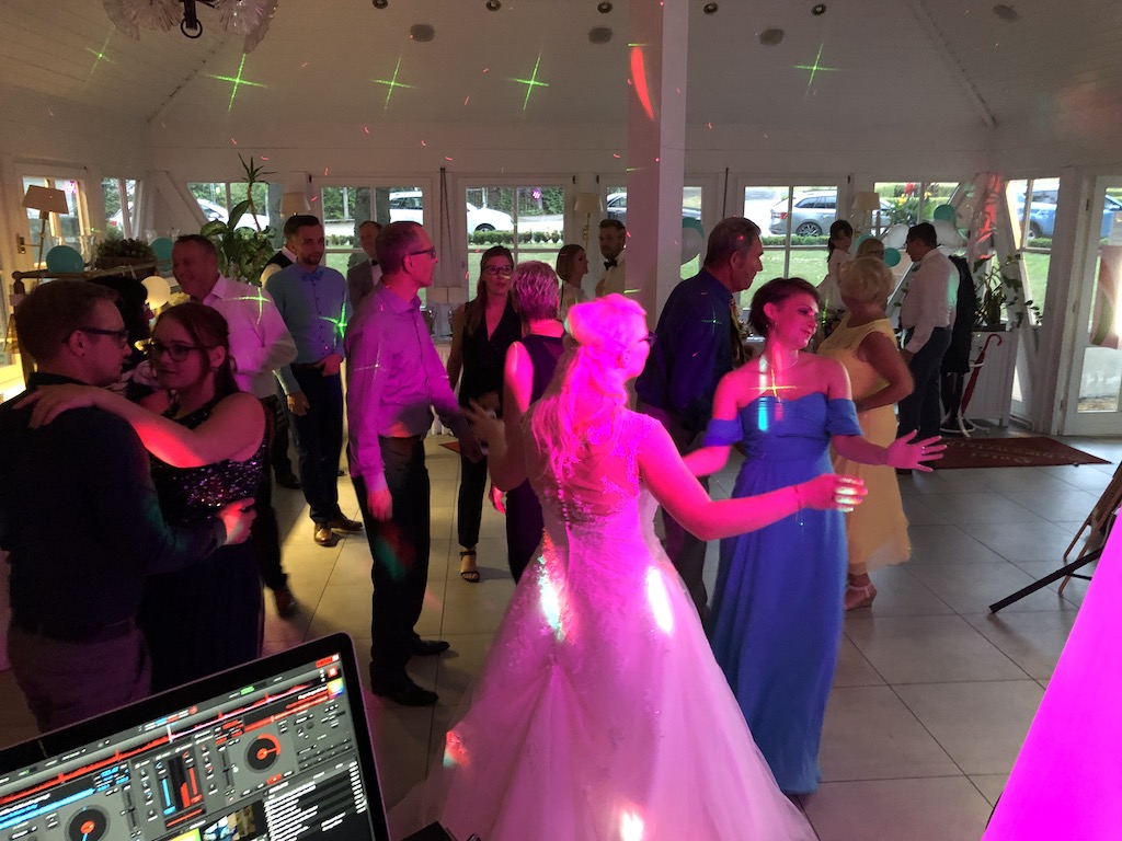 Hochzeits-DJ Sachsen - Party mit Carsten Riedel im Romantikhotel Schwanefeld